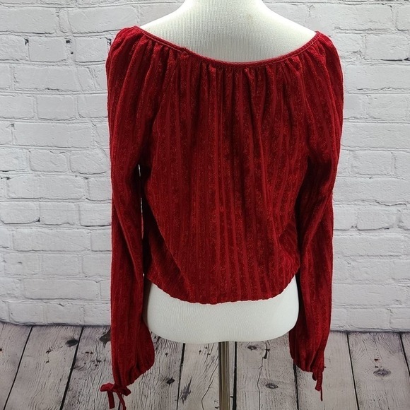 Vintage Red Long Sleeve Tie up crop top - Picture 13 of 13